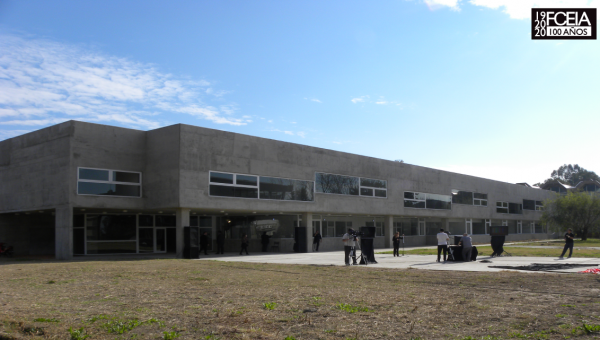 2013: se inaugura el nuevo edificio de la FCEIA 